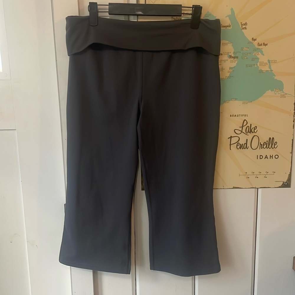 Xersion Cropped Leggings - Gray 💜